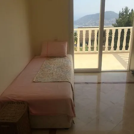 Villa Royal *