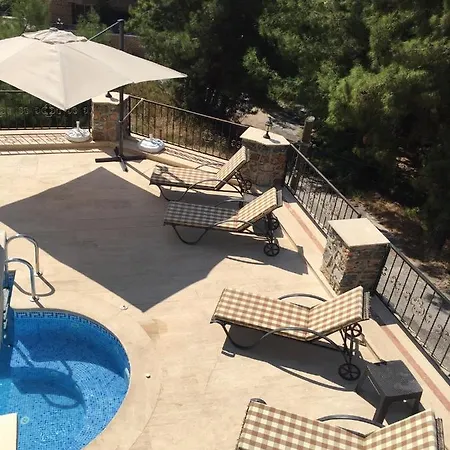 Royal * Αλάνια