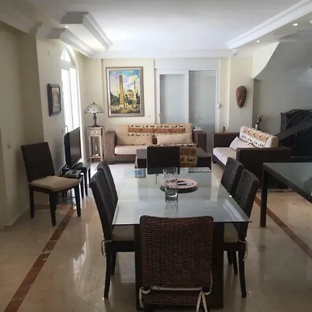 Villa Royal *